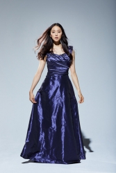 This full-length photo of Ms. Arine Koen is a photo of her used for fashion model activities, she is wearing a blue dress, she is a Japanese & Asian beauty fashion model, her height is 173 cm, she is tall and slender.
