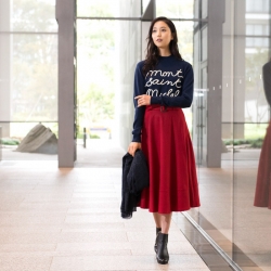 Ms. Arine is a very beautiful & elegant Japanese & Asian beauty fashion model, she is 173 cm, she is tall and slender, she wears a blue long-sleeved blouse and a red skirt.