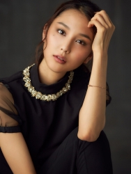 Ms. Arine is a very beautiful & elegant Japanese & Asian beauty fashion model, she is 173 cm, she is dressed in dark black, she is wearing a necklace, she is tall and slender.