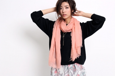 Ms. Fuyuka Shikadate is wearing black sweater, pink scarf, white skirt, her height is 171 cm and she is tall, she is a Japanese & Asian mature female fashion model.