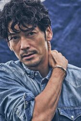 Mr. Hiroaki Kyusogami is wearing a denim shirt, she is a handsome Japanese (Asian) actor, fashion model.